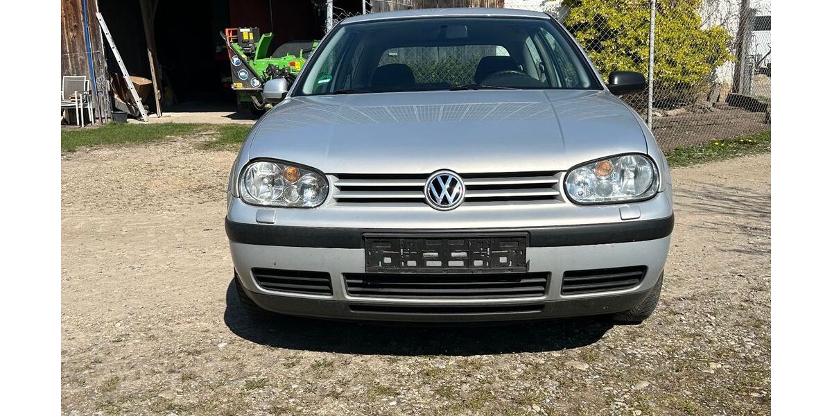 VW Golf 148.000 km 2.700 &euro; Rehling 86508