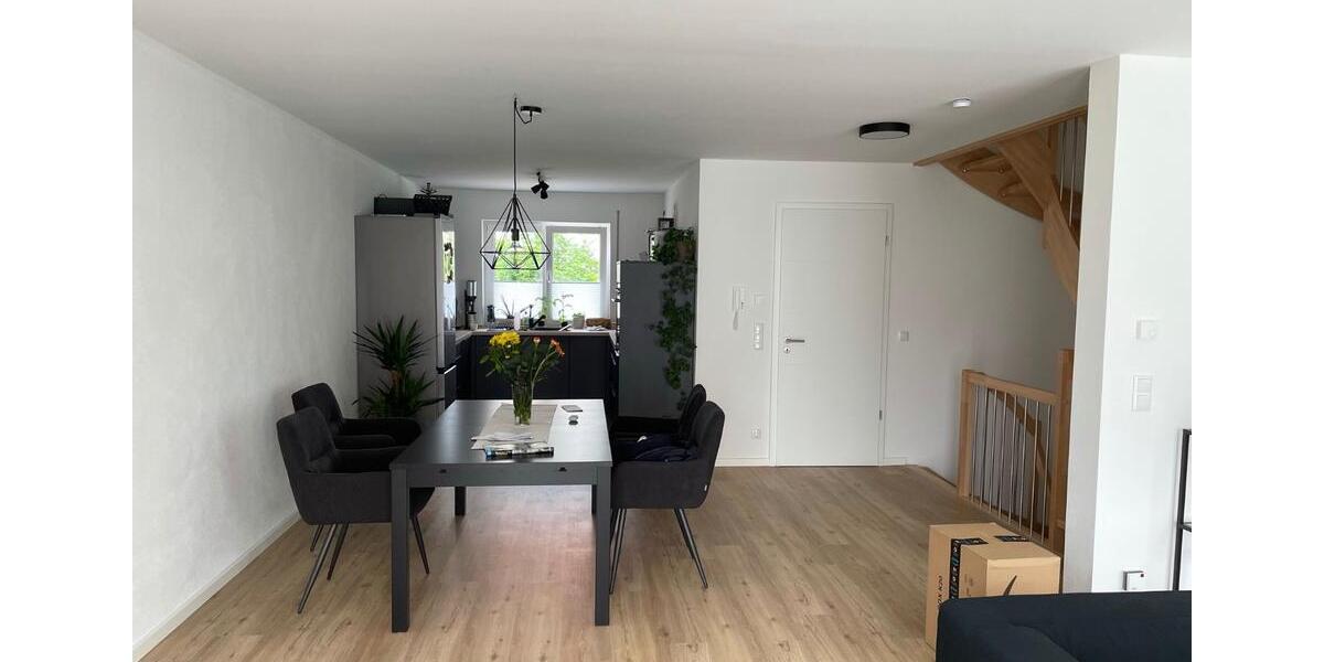 Reihenhaus Großaitingen - 5 Zimmer, 140 m&sup2;, 1.750&euro; | Angebot:25408447