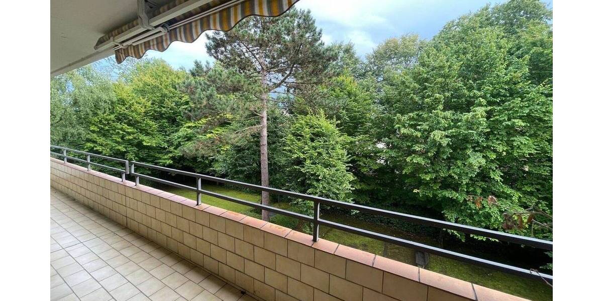 Etagenwohnung Augsburg Hochzoll - 3 Zimmer, 93 m&sup2;, 379.000&euro; | Angebot:23578381