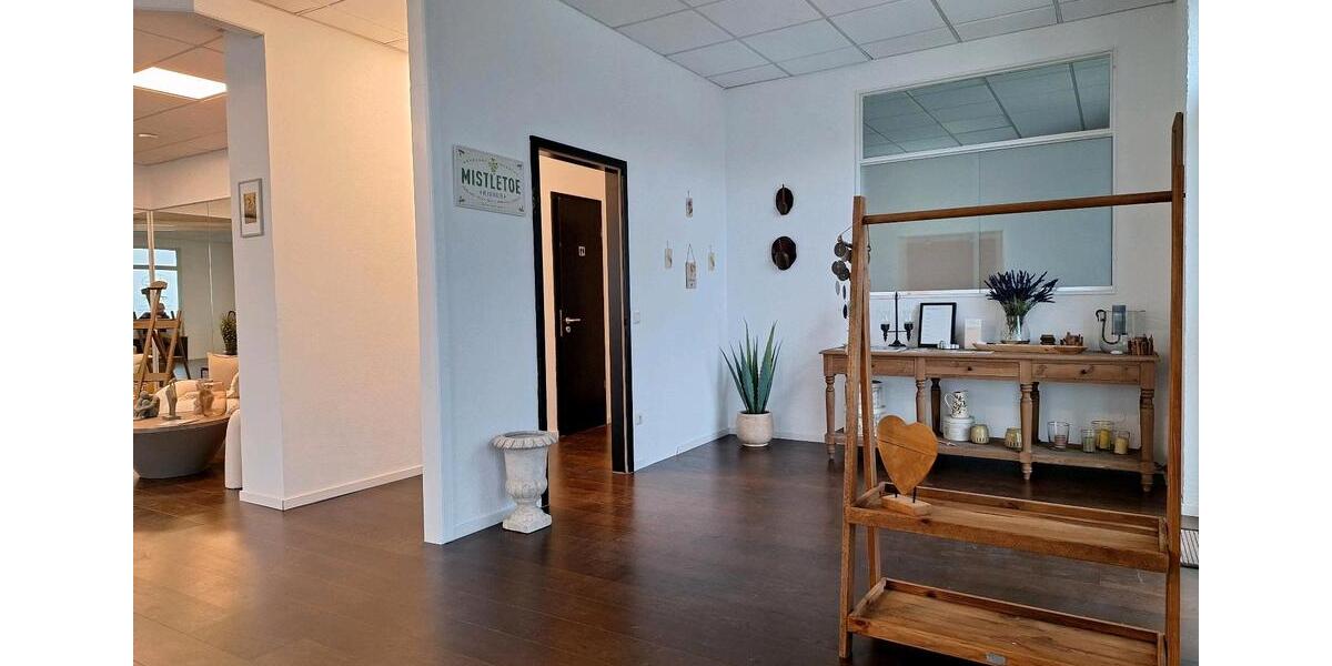 Gewerbeobjekt Neusäß - 25&euro; | Angebot:24864445