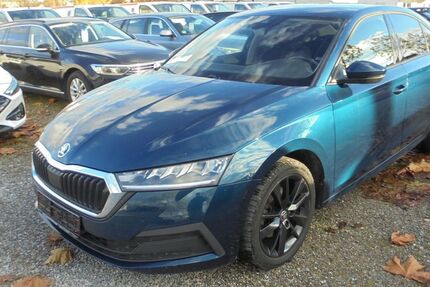 Skoda Octavia 204.000 km 13.550 &euro; Gersthofen bei Augsburg 86368