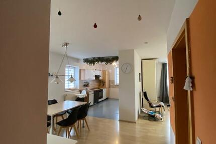 Wohnung Wertingen - 3 Zimmer, 92 m&sup2;, 950&euro; | Angebot:25294776