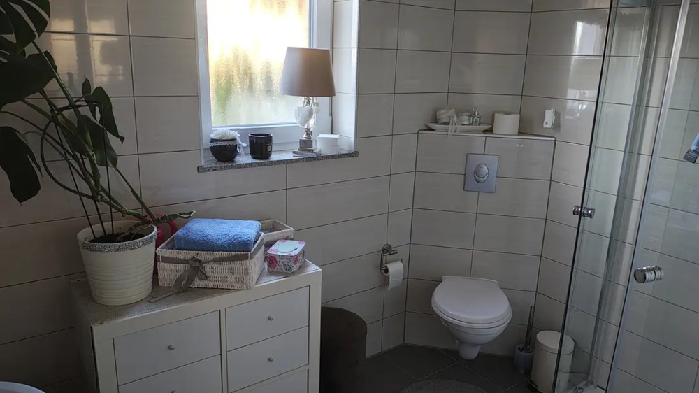 Modernes Wohnen in Diedorf - Gepflegte Doppelhaushälfte mit Wohlfühlambiente 5 zimmer