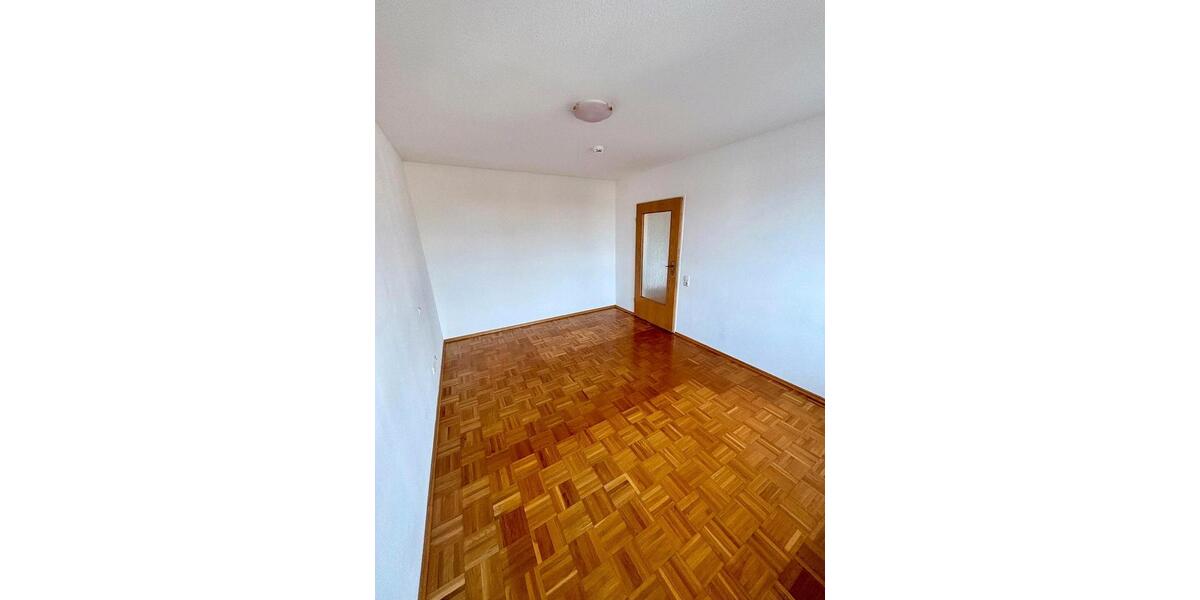 Etagenwohnung Wertingen - 2 Zimmer, 55 m&sup2;, 1.000&euro; | Angebot:25350095