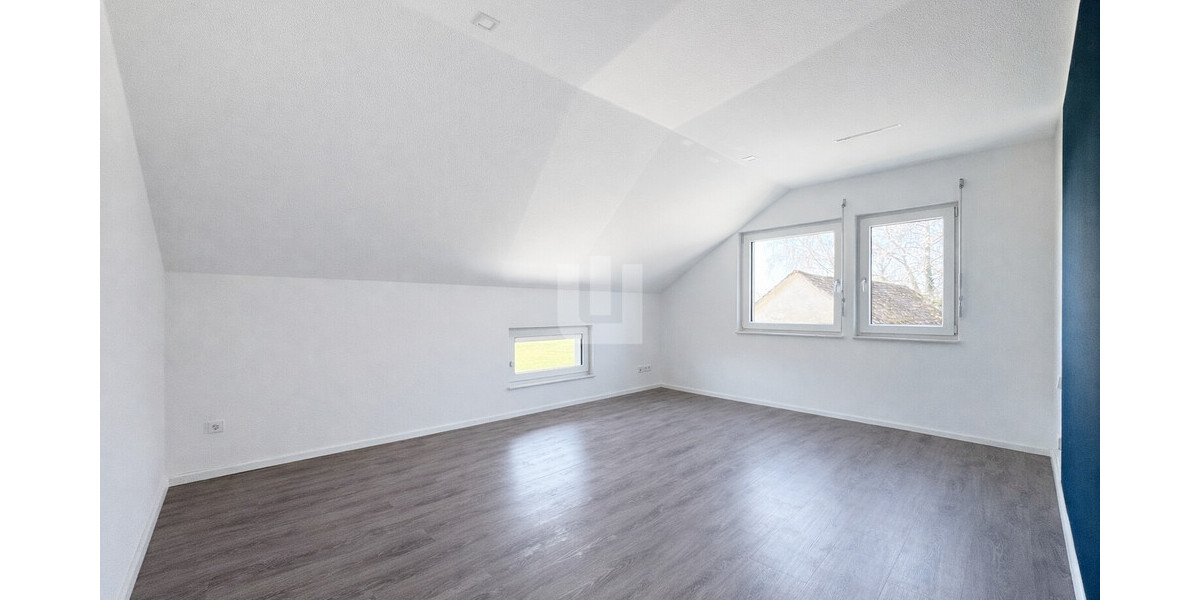 Für den Käufer provisionsfrei! Modernes Einfamilienhaus auf großem Grundstück in ländlicher Idylle - Einfamilienhaus Oberschweinbach | Angebot:26447290