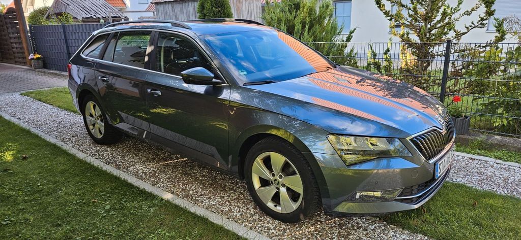 Skoda Superb 339.700 km 8.900 € Langerringen 86853