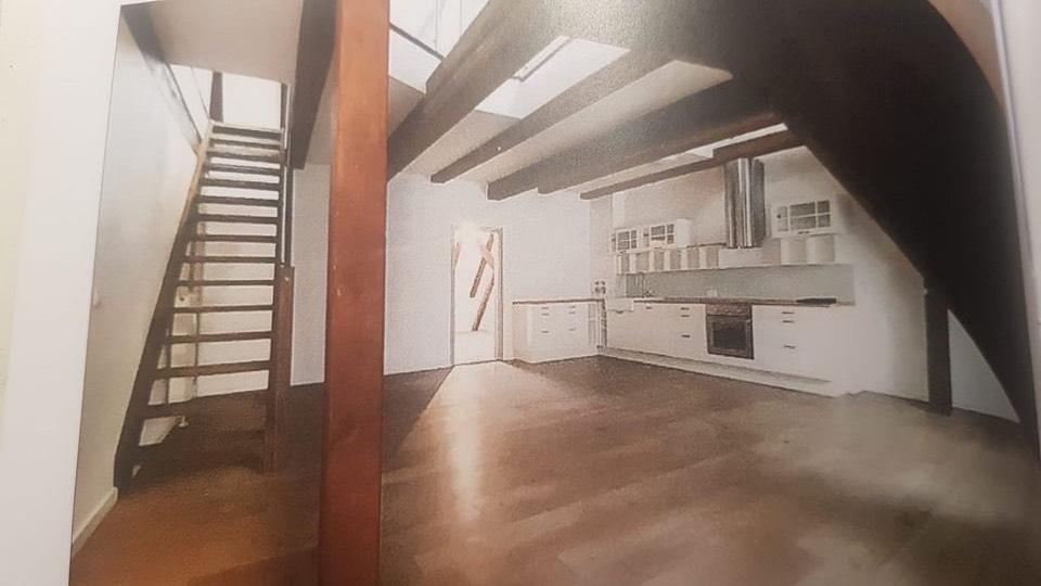 Dachgeschoßwohnung Augsburg Innenstadt - 5 Zimmer, 129 m&sup2;, 1.950&euro; | Angebot:24816627