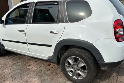 Dacia Duster 181.000 km 6.900 &euro; Oberschweinbach 82294