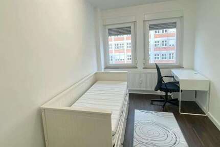 WG-Zimmer in Augsburg 525 € 15 m² zimmer