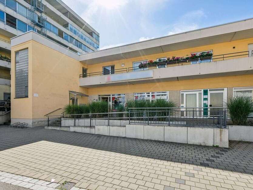 Wohnung zum Kaufen in Augsburg 335.000 € 76.63 m² 2 zimmer