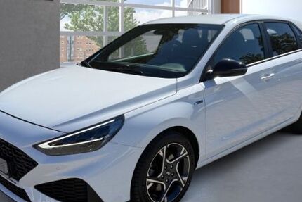 Hyundai i30 47.123 km 19.985 € Augsburg 86165