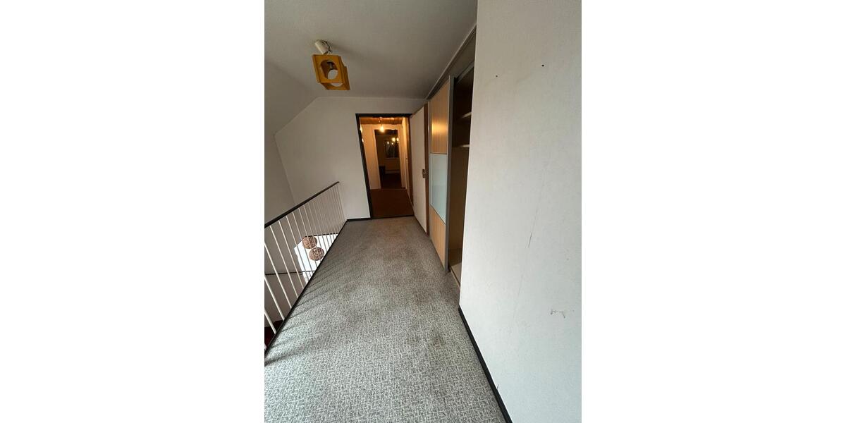 Einfamilienhaus Pöttmes - 17 Zimmer, 300 m&sup2;, 3.350&euro; | Angebot:24448406