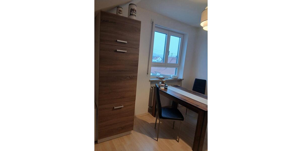 Dachgeschoßwohnung Aindling - 2 Zimmer, 50 m&sup2;, 600&euro; | Angebot:25415502