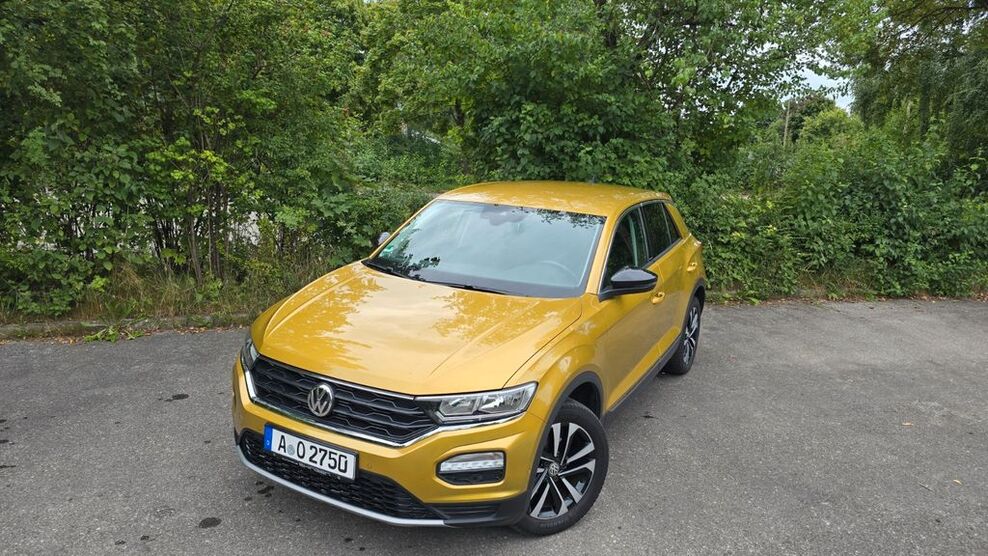 VW T-Roc 67.000 km 18.200 € Königsbrunn 86343