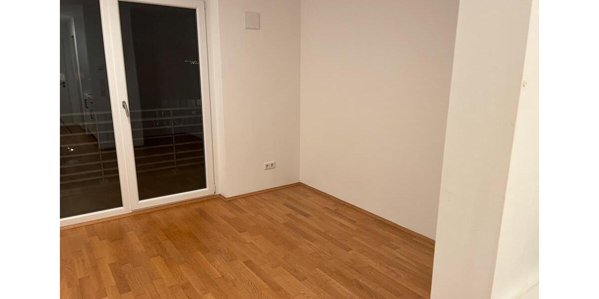 Etagenwohnung Augsburg Innenstadt - 1 Zimmer, 21 m&sup2;, 430&euro; | Angebot:25881520