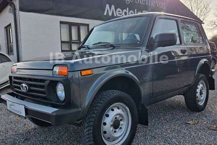 Lada Niva 18.000 km 13.950 € Königsbrunn 86343