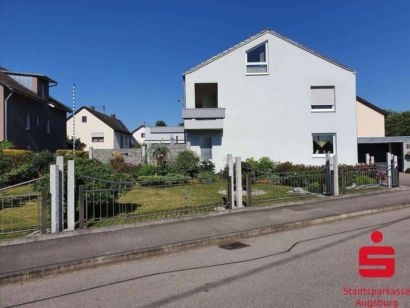 Haus zum Kaufen in Gersthofen 1.090.000 € 320 m²