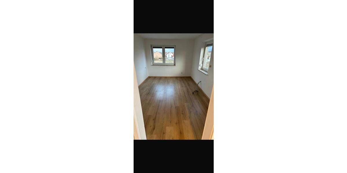 Etagenwohnung Königsbrunn - 2 Zimmer, 50 m&sup2;, 185.000&euro; | Angebot:27131812