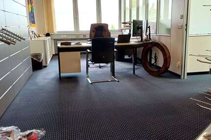 Büro in Aichach 1.624 € 203 m² zimmer