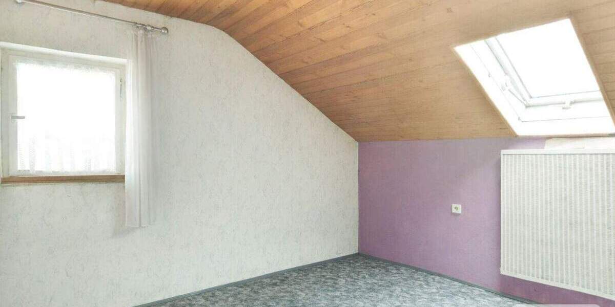 Einfamilienhaus Zusmarshausen - 9 Zimmer, 184 m&sup2;, 449.000&euro; | Angebot:25670023