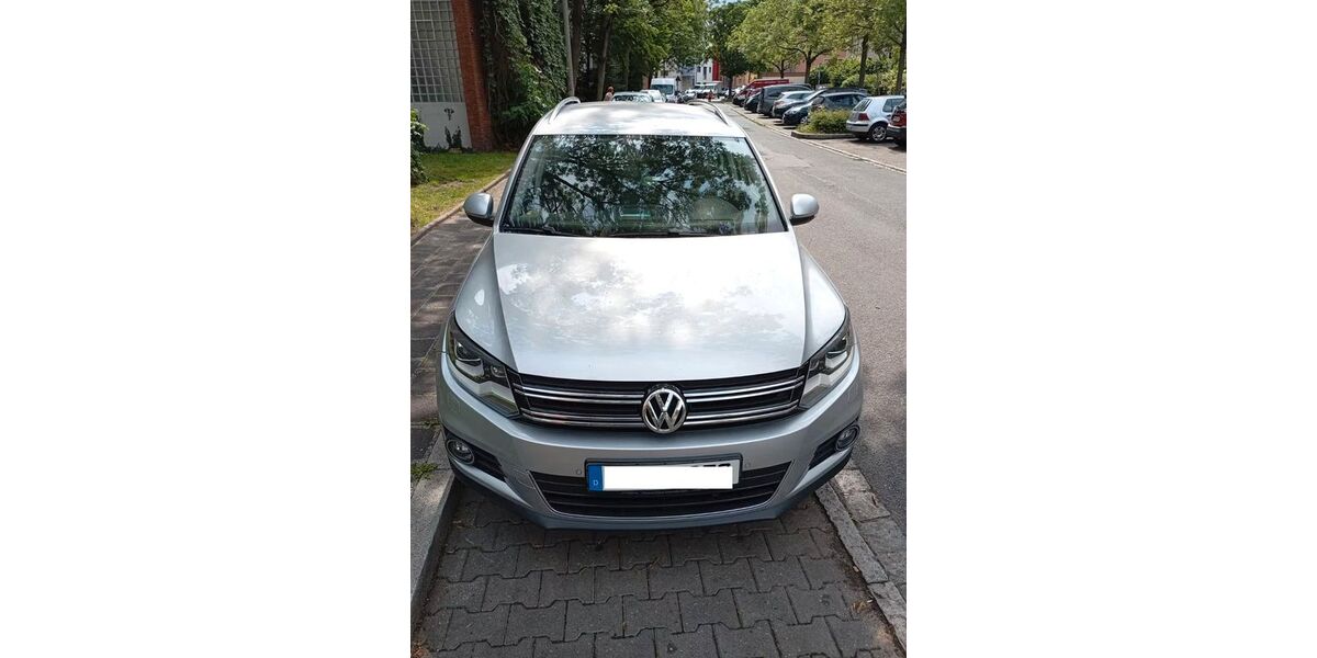 VW Tiguan 64.000 km 7.000 &euro; Augsburg 86150