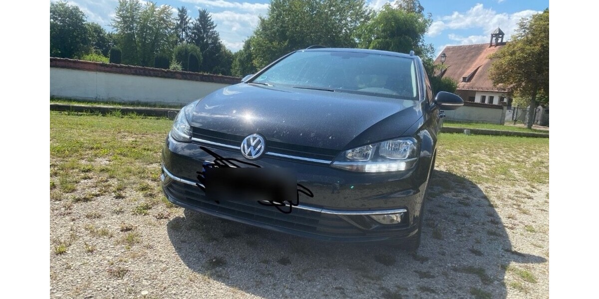 VW Golf 102.787 km 13.500 € Pöttmes 86554