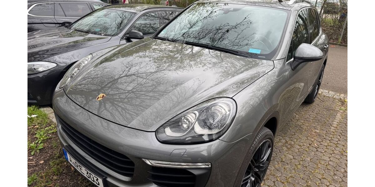 Porsche Cayenne 239.000 km 22.000 &euro; Augsburg 86167
