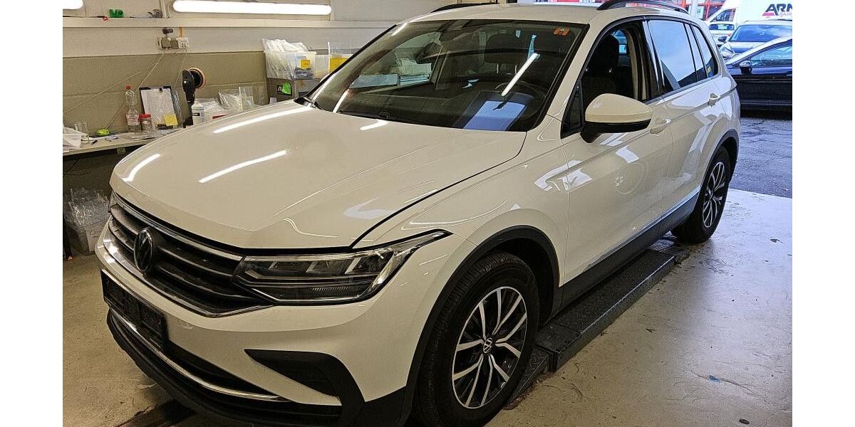 VW Tiguan 214.000 km 17.490 &euro; Augsburg 86167