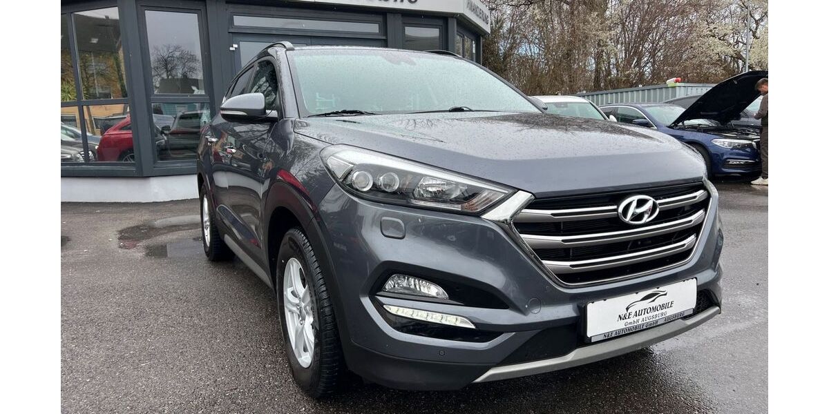 Hyundai TUCSON 136.000 km 14.990 &euro; Augsburg 86165