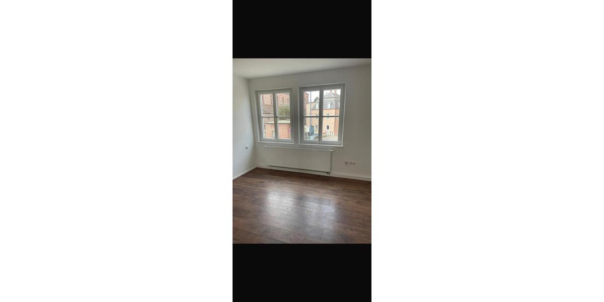 Etagenwohnung Augsburg Oberhausen - 2 Zimmer, 64 m&sup2;, 1.300&euro; | Angebot:26701516