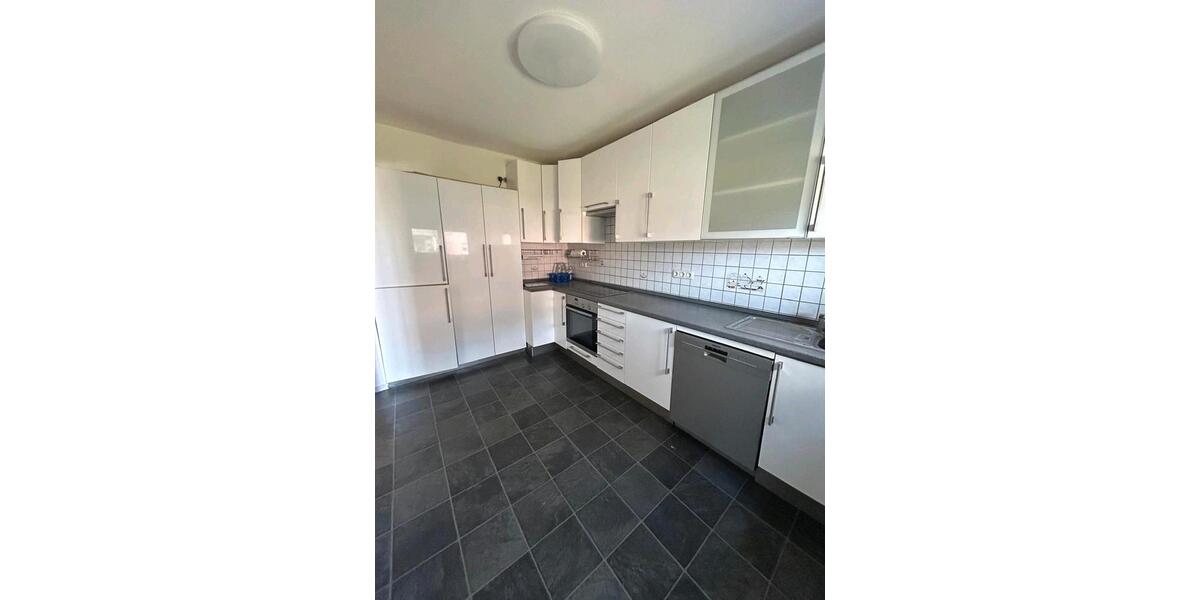 Erdgeschoßwohnung Augsburg Bärenkeller - 5 Zimmer, 115 m&sup2;, 460.000&euro; | Angebot:25809710