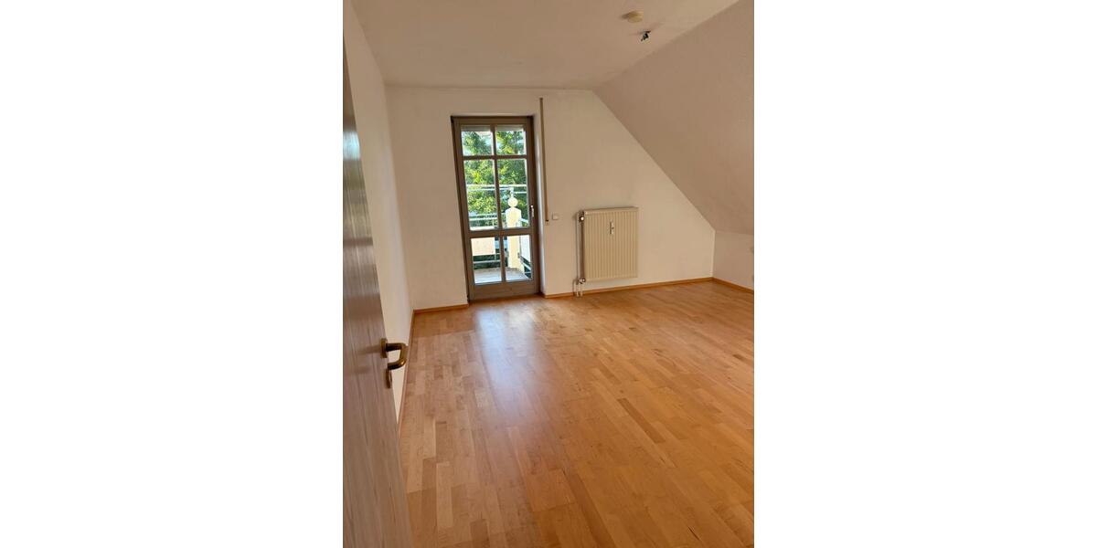 Dachgeschoßwohnung Augsburg Bärenkeller - 3 Zimmer, 84 m&sup2;, 475.000&euro; | Angebot:26764382