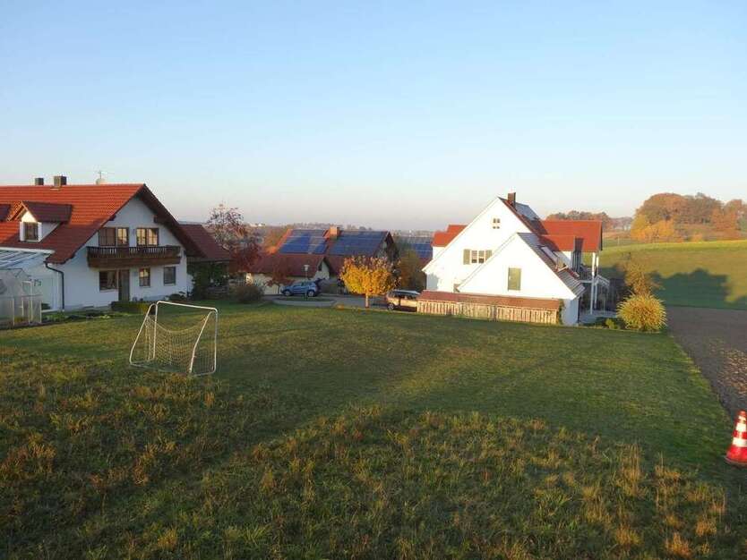 Grundstück zu verkaufen in Adelzhausen 468.800 € 586 m²