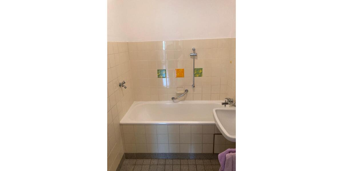 Etagenwohnung Augsburg Lechhausen - 3 Zimmer, 70 m&sup2;, 279.000&euro; | Angebot:26692561