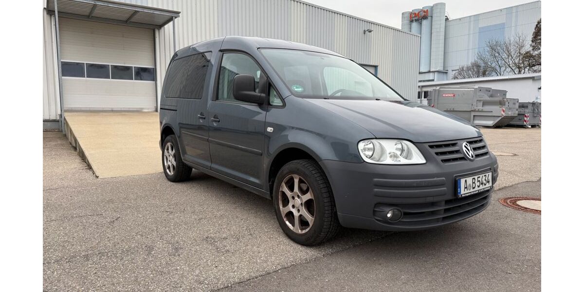 VW Caddy 215.000 km 3.600 € Augsburg 86159