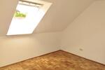Dachgeschoßwohnung Mering - 3 Zimmer, 84 m&sup2;, 1.080&euro; | Angebot:25054727