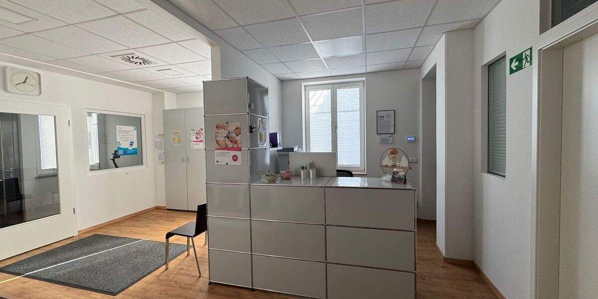 Gewerbeobjekt Ried - 3 Zimmer, 115 m&sup2;, 1.390&euro; | Angebot:25696139