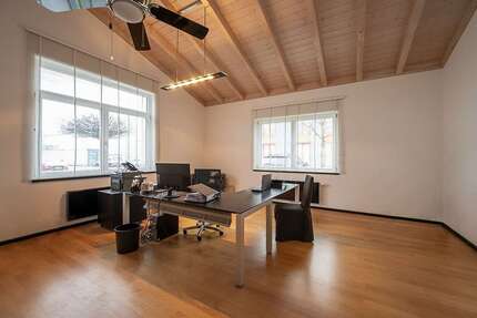 Gewerbeobjekt Ried Hörmannsberg - 250&euro; | Angebot:27350722
