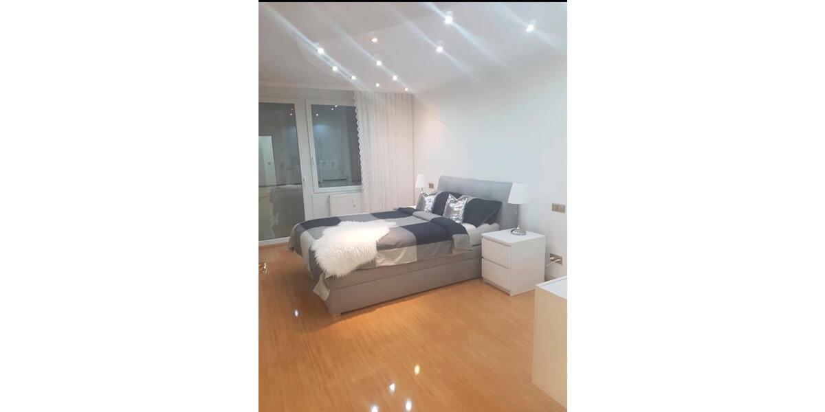 Etagenwohnung Augsburg Universitätsviertel - 3 Zimmer, 89 m&sup2;, 1.600&euro; | Angebot:26197694