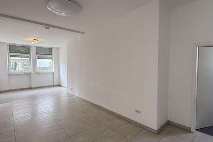 Wohnung Augsburg Lechhausen - 3 Zimmer, 90 m&sup2;, 1.250&euro; | Angebot:26186348