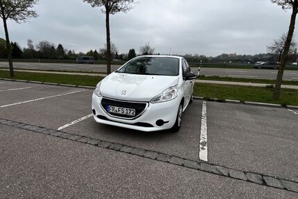 Peugeot 208 112.500 km 4.100 &euro; Augsburg 86163