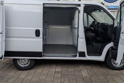 Opel Movano 50.111 km 19.200 &euro; Mering bei München/Augsburg 86415