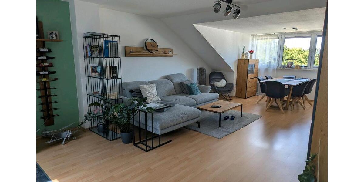 Dachgeschoßwohnung Augsburg Haunstetten-Siebenbrunn - 2 Zimmer, 66 m&sup2;, 271.000&euro; | Angebot:26888071