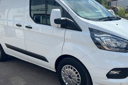 Ford Transit Custom 150.000 km 11.280 &euro; Gessertshausen 86459