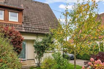 Haus zum Kaufen in Augsburg 565.000 € 106 m² 4 zimmer