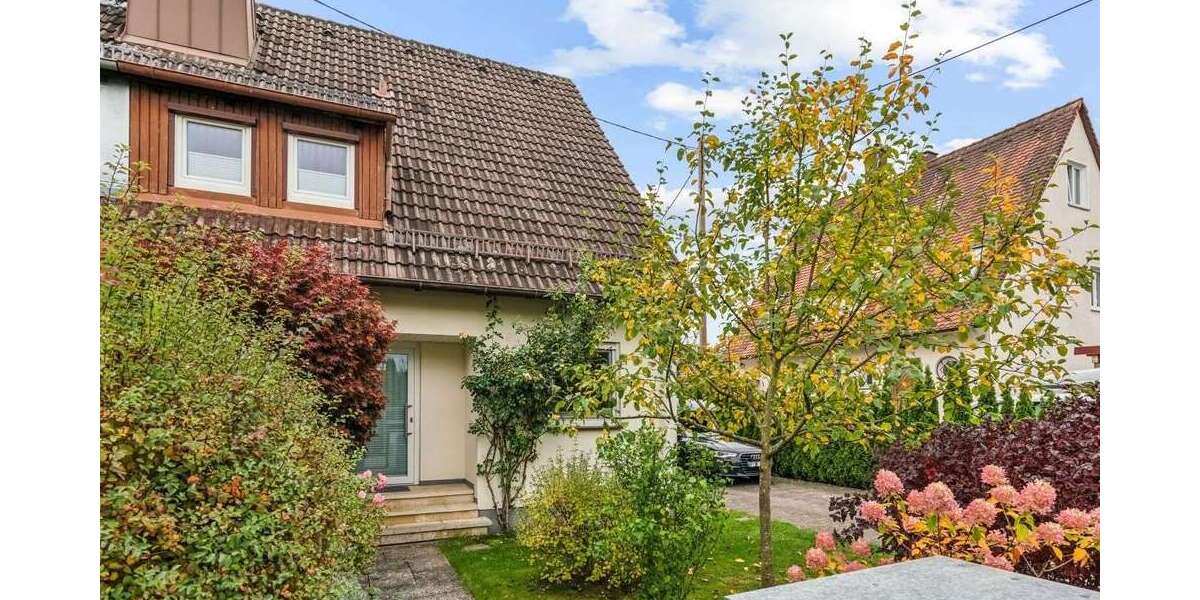 Haus zum Kaufen in Augsburg 565.000 € 106 m² 4 zimmer