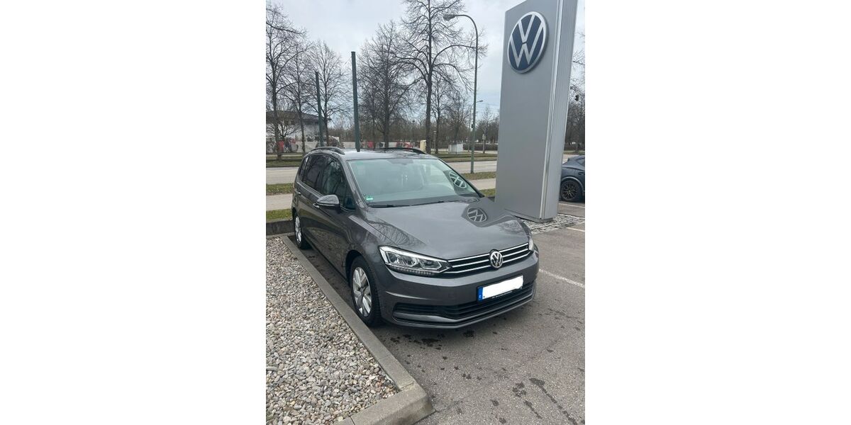 VW Touran 155.000 km 14.100 &euro; Augsburg 86159