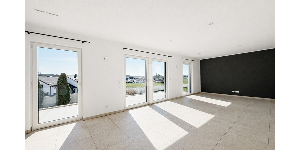 Für den Käufer provisionsfrei! Modernes Einfamilienhaus auf großem Grundstück in ländlicher Idylle - Einfamilienhaus Oberschweinbach | Angebot:26447290