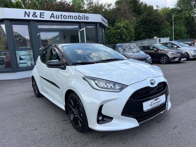 Yaris