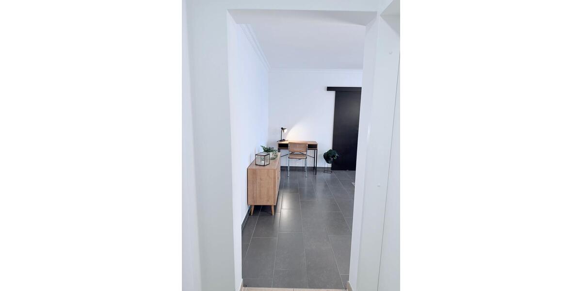 Modern möblierte Wohnung - stilvoll wohnen im Univiertel zimmer